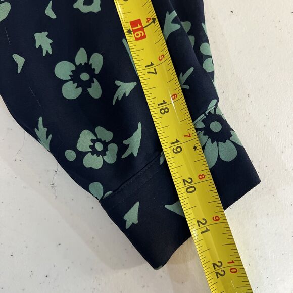 Vintage Y2K 100% Silk Semi Sheer button down office career Women’s Blouse Large - Picture 8 of 10